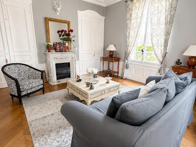 Vente Maison 11 pièces 280 m2 Clermont
