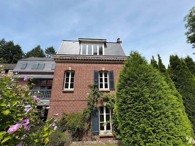Vente Maison 11 pièces 285 m2 Eu