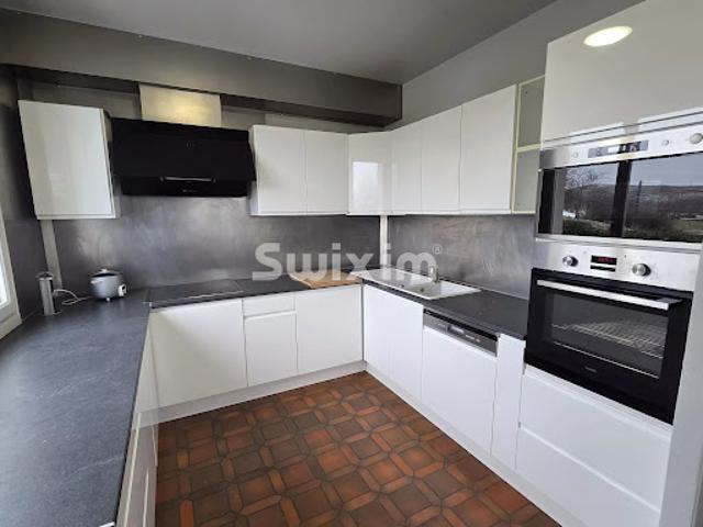 Vente Maison 11 pièces 285 m2 Poligny