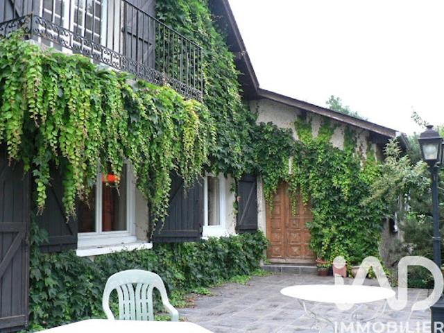Vente Maison 11 pièces 288 m2 Lee