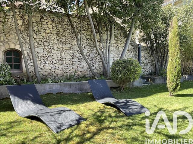 Vente Maison 11 pièces 291 m2 Lussan