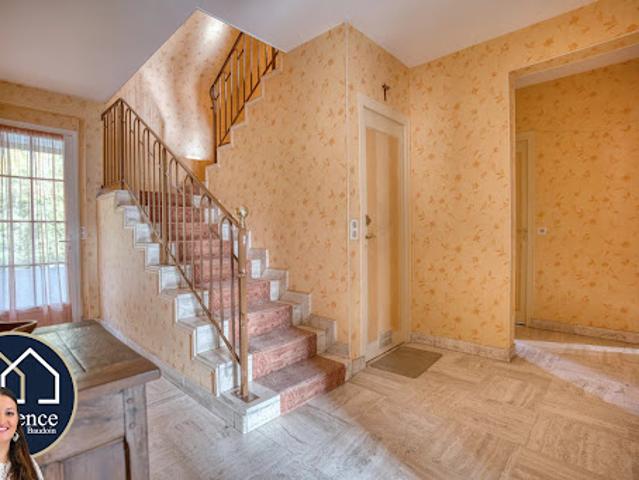 Vente Maison 11 pièces 291 m2 Nogent le Roi