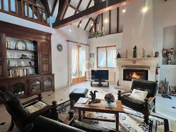 Vente Maison 11 pièces 297 m2 Orvault