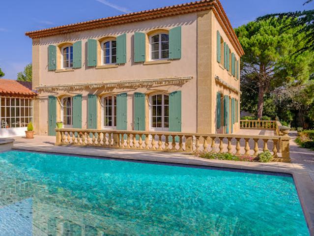 Vente Maison 11 pièces 298 m2 Marseille 9ème