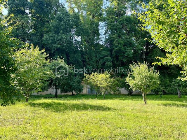 Vente Maison 11 pièces 298 m2 Sedan