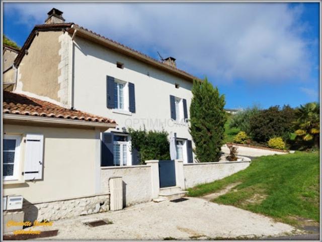 Vente Maison 11 pièces 299 m2 Chalais
