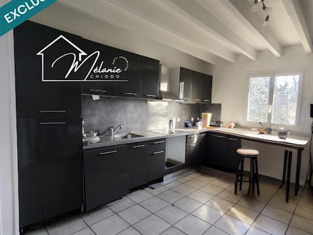 Vente Maison 11 pièces 299 m2 Issoire