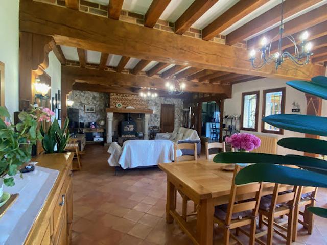 Vente Maison 11 pièces 202 m2 Evreux