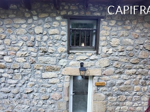 Vente Maison 11 pièces 205 m2 Saint Sauveur de Montagut