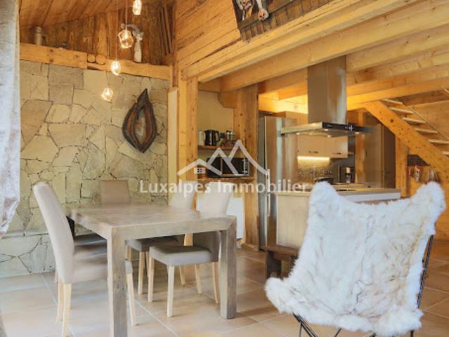Vente Maison 11 pièces 213.94 m2 Thônes