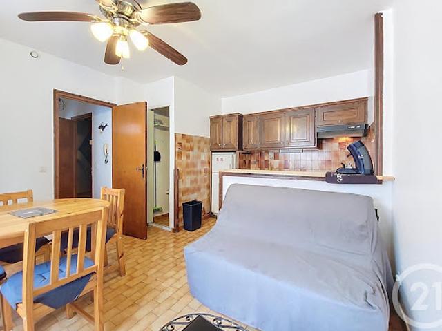Vente Maison 11 pièces 210 m2 Roquemaure