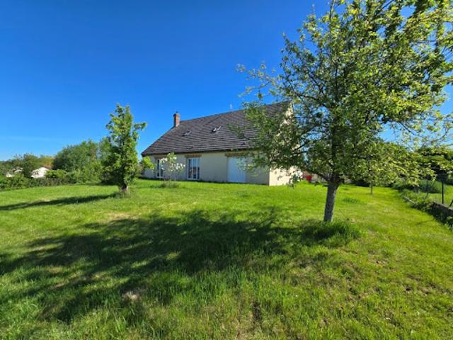 Vente Maison 11 pièces 212 m2 Hirson