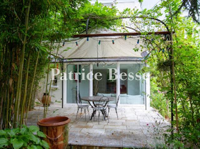 Vente Maison 11 pièces 222 m2 Tours