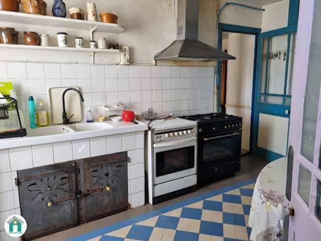 Vente Maison 11 pièces 222 m2 Saint Denis