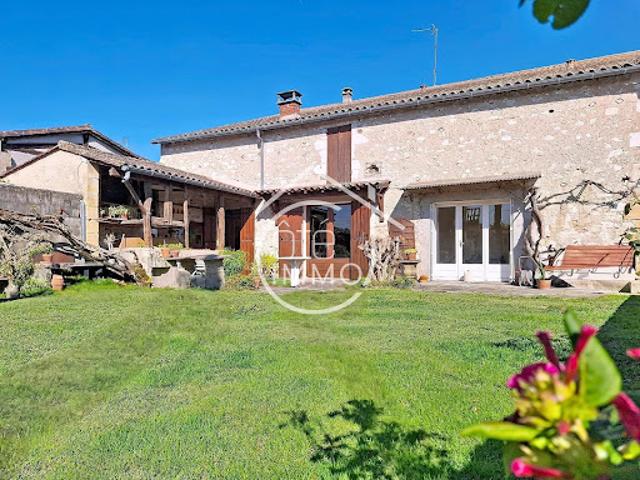 Vente Maison 11 pièces 229.9 m2 Saint Antoine de Breuilh