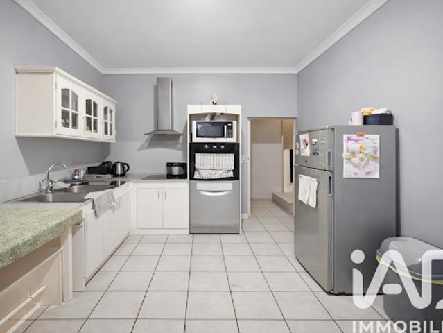 Vente Maison 11 pièces 229 m2 Bonneuil en Valois