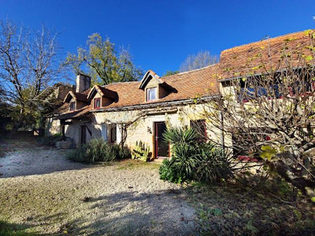 Vente Maison 11 pièces 230 m2 Caylus