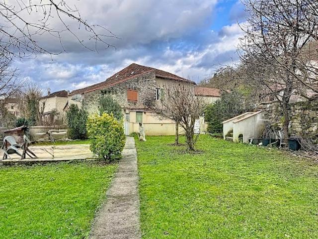 Vente Maison 11 pièces 230 m2 Saint Vincent Rive d'Olt