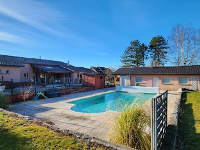 Vente Maison 11 pièces 232 m2 Vieilley