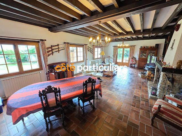 Vente Maison 11 pièces 234 m2 Foucheres