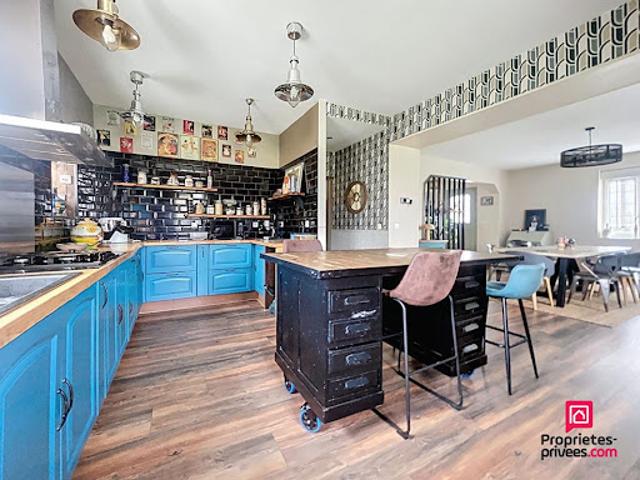 Vente Maison 11 pièces 343 m2 Le Mêle sur Sarthe