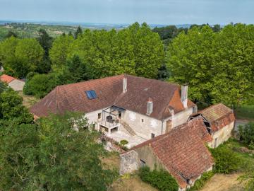 Vente Maison 11 pièces 340 m2 Gourdon