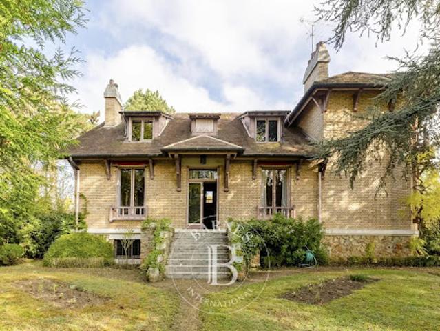 Vente Maison 11 pièces 340 m2 Le Vésinet