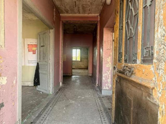Vente Maison 11 pièces 340 m2 Saint Quentin