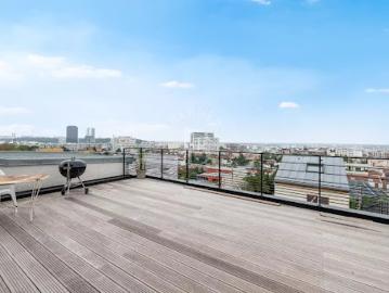 Vente Maison 11 pièces 347 m2 Montreuil