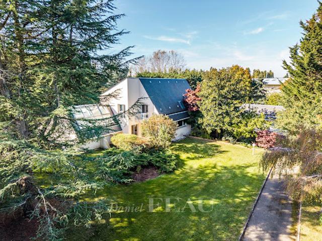 Vente Maison 11 pièces 345.37 m2 Jouy en Josas