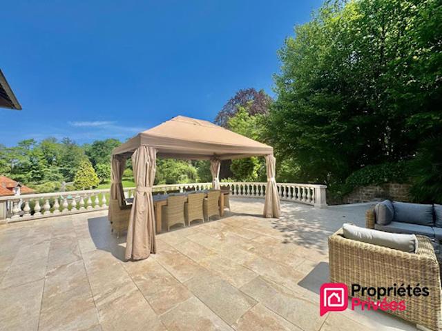 Vente Maison 11 pièces 353 m2 Wimille