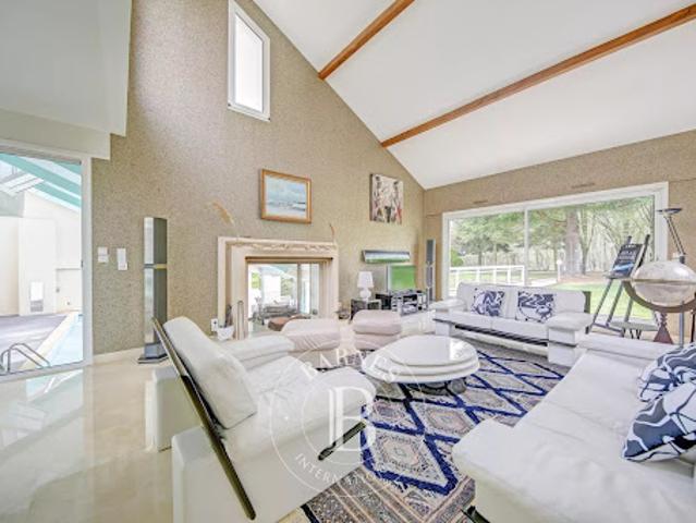 Vente Maison 11 pièces 350 m2 Versailles