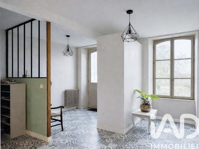 Vente Maison 11 pièces 356 m2 Mansle