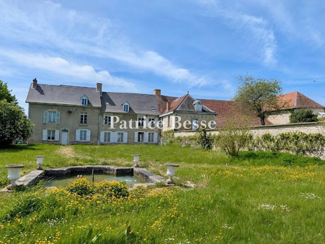 Vente Maison 11 pièces 367 m2 Reims