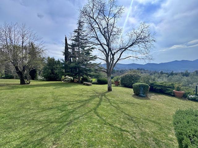 Vente Maison 11 pièces 364 m2 Dieulefit