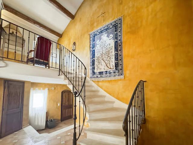 Vente Maison 11 pièces 368 m2 Visan