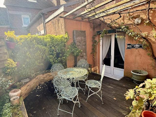 Vente Maison 11 pièces 373.42 m2 Villers Bretonneux