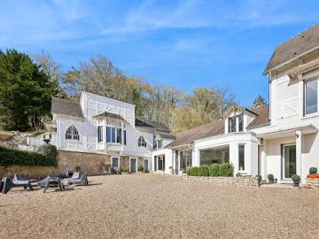 Vente Maison 11 pièces 370 m2 Septeuil