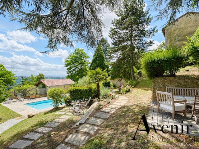 Vente Maison 11 pièces 300 m2 Collonges au Mont d'Or