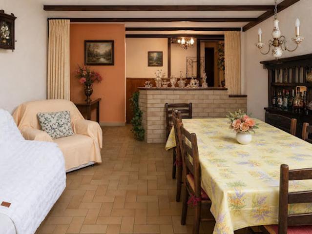 Vente Maison 11 pièces 306 m2 Bruyeres