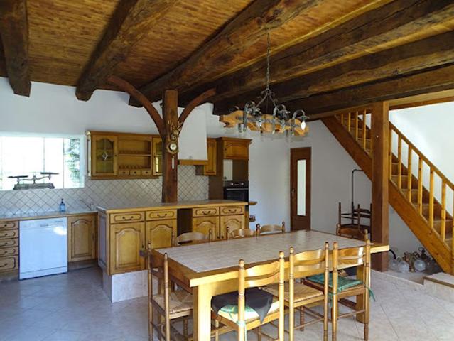 Vente Maison 11 pièces 306 m2 Saint Jean d'Estissac