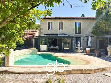 Vente Maison 11 pièces 311 m2 Saint Mathieu de Tréviers