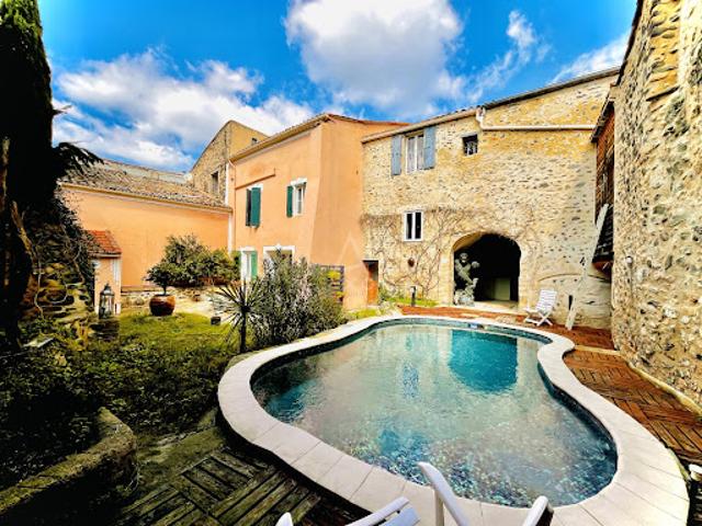 Vente Maison 11 pièces 316 m2 Caux