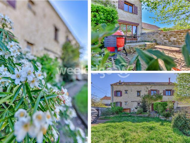 Vente Maison 12 pièces 283 m2 Maurecourt