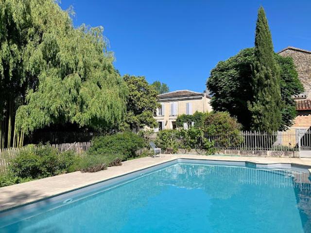 Vente Maison 11 pièces 320 m2 Touvre