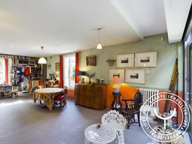 Vente Maison 11 pièces 320 m2 Ivry sur Seine