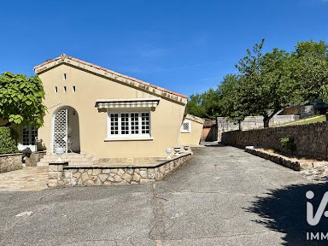 Vente Maison 11 pièces 321 m2 Meyras