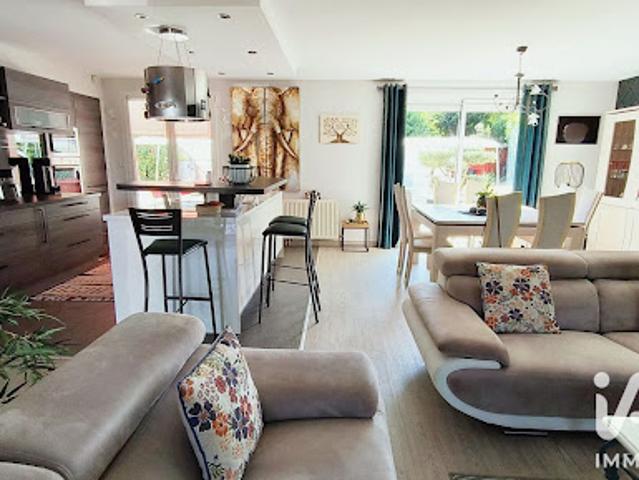 Vente Maison 11 pièces 328 m2 Cormontreuil
