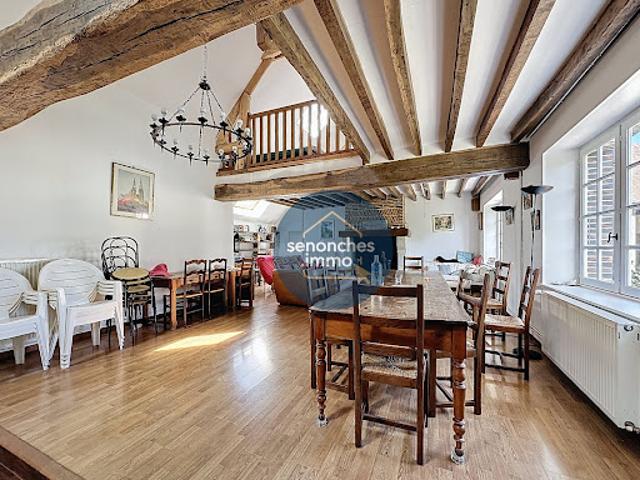 Vente Maison 11 pièces 330 m2 Ardelles