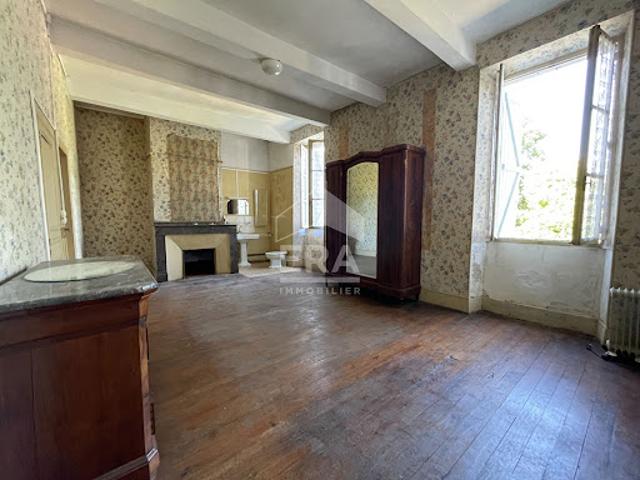 Vente Maison 11 pièces 330 m2 Maubourguet